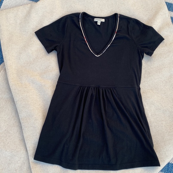 Burberry Black V-Neck Top - Picture 5 of 9